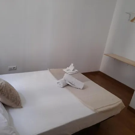 Espoz Habitaciones Madrid Extérieur photo