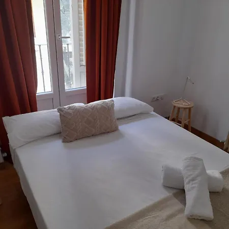 Espoz Habitaciones Madrid Extérieur photo